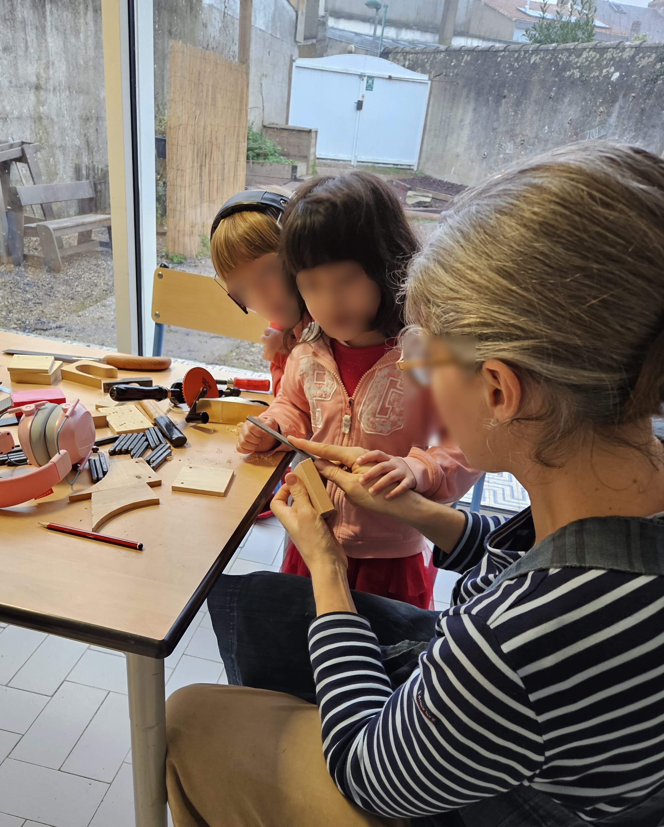 Atelier artisanat en ambiance 3-6 ans
